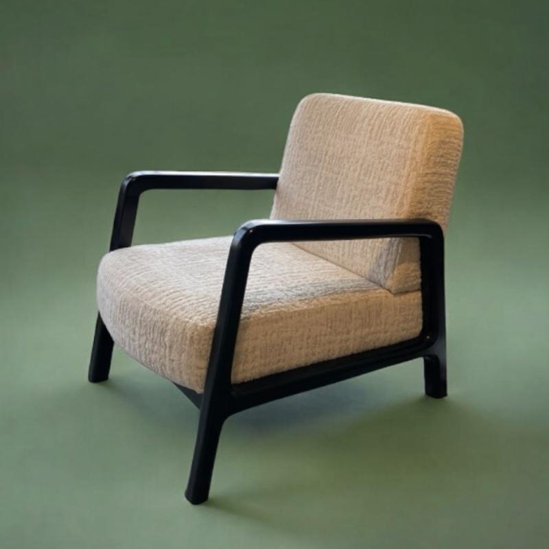 Dramatic Arm Chair