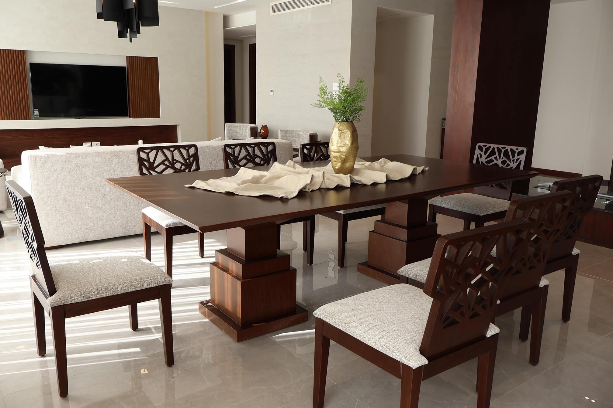 Hyde Park Apartment