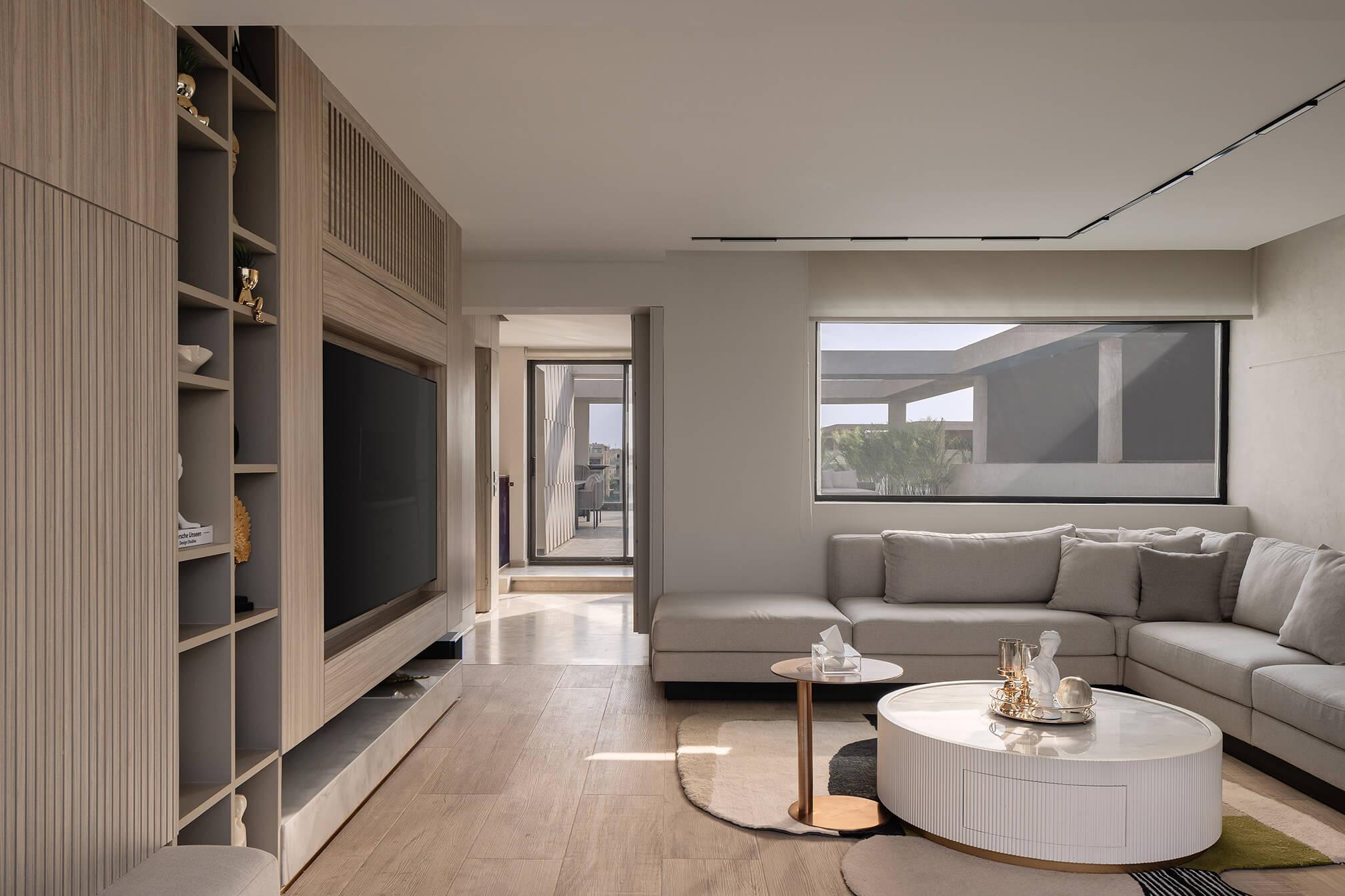 Lake View PentHouse