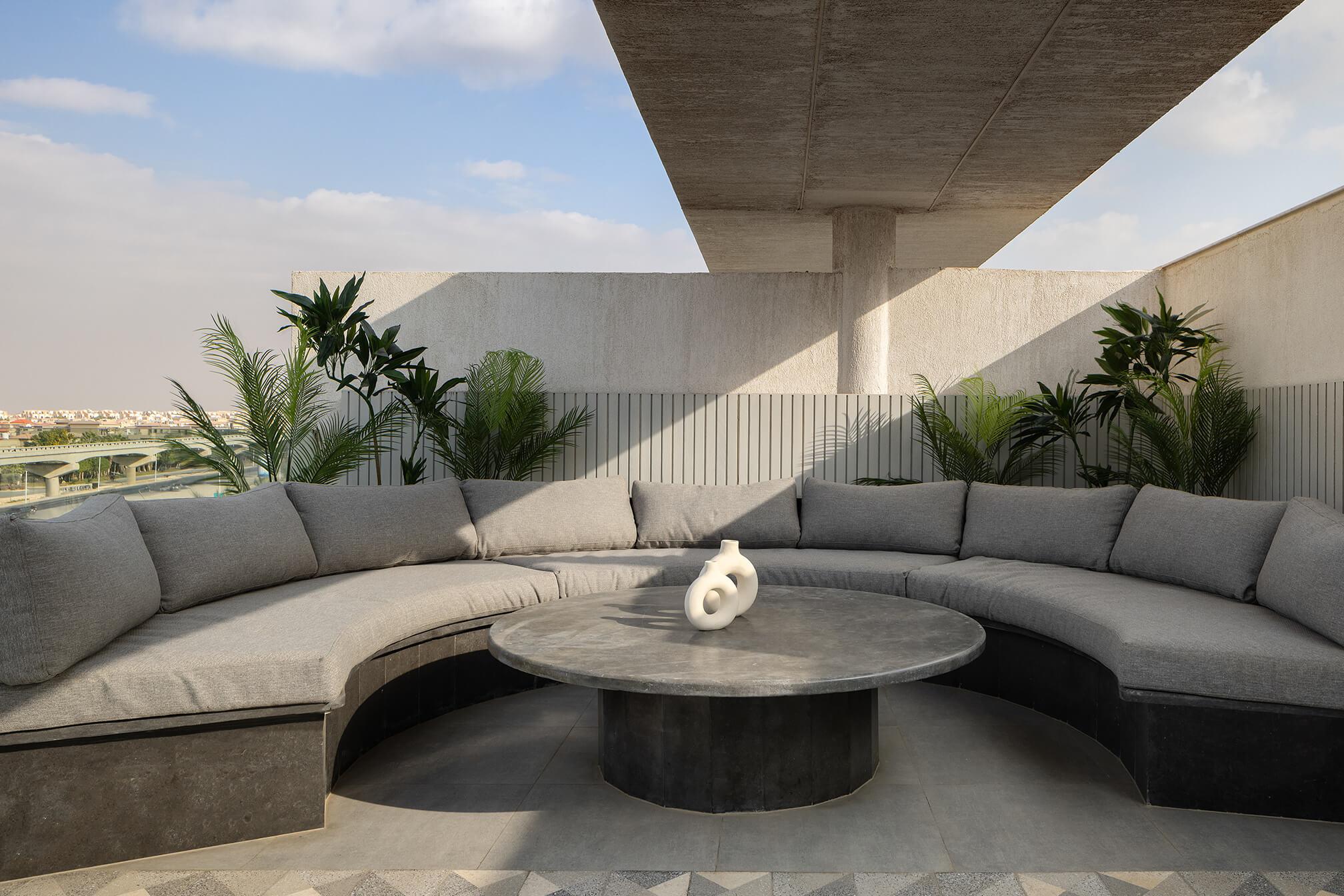 Lake View PentHouse